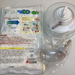 ハムスターのゲージにつける水飲みやシートの画像
