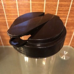 冷茶ポット　麦茶保存容器の画像