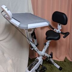 【新宿】 エアロバイク テーブル 付  フィットネス の画像