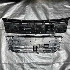 スズキMK53Sスペーシアカスタム前期純正 フロントグリル ラジエーターグリル 上下 72111-79R5 / 71741-79R5 スモークメッキ カメラ穴有りの画像