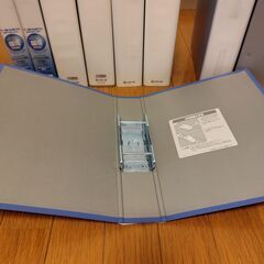 KING JIM　パイプ式ファイル　A4 5cm✖7冊　3cm✖2冊の画像