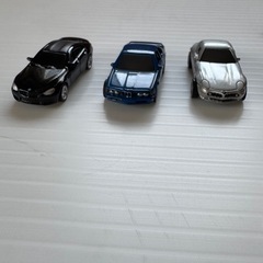 ミニカー７台の画像