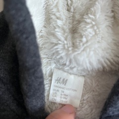 【受け渡し予定者決定】H&M ベビー　フード付きアウターの画像