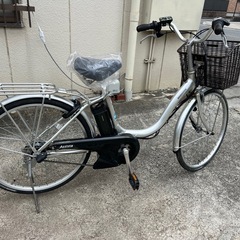 送料無料条件付き BRIDGESTONE イルミオ 24型　電動自転車中古車 整備済☆送料込！ブリヂストン イルミオ 24インチ 電動アシスト