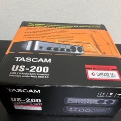 TASCAM USBオーディオインターフェースの画像