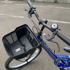 美原店 アメリカンイーグル 22インチ 自転車 ６段階変速　ブルーの画像