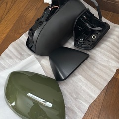 タフト（カーキ）右側サイドミラーの画像