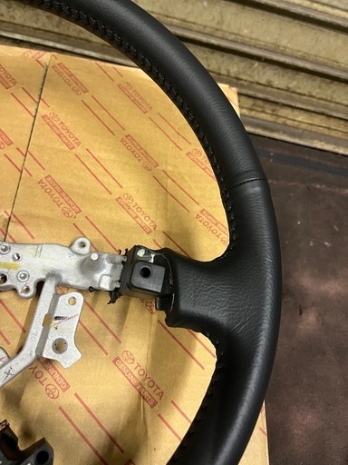 セルシオ30 本革　ハンドル　未使用品