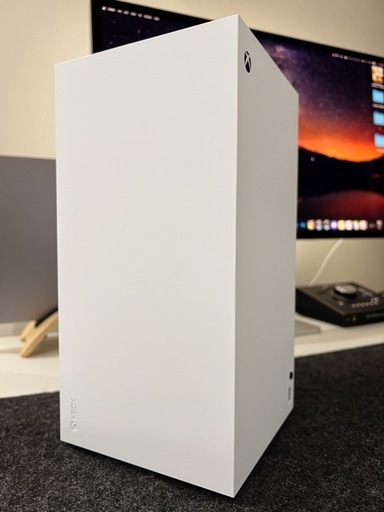 Xbox Series X 1TB／コントローラー4台付き