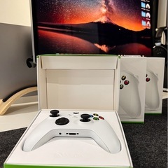Xbox Series X 1TB／コントローラー4台付きの画像