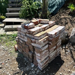 中古レンガ　差し上げます。の画像