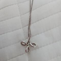 TIFFANY&Co.ティファニー インフィニティ オープンクロス 　ネックレスの画像