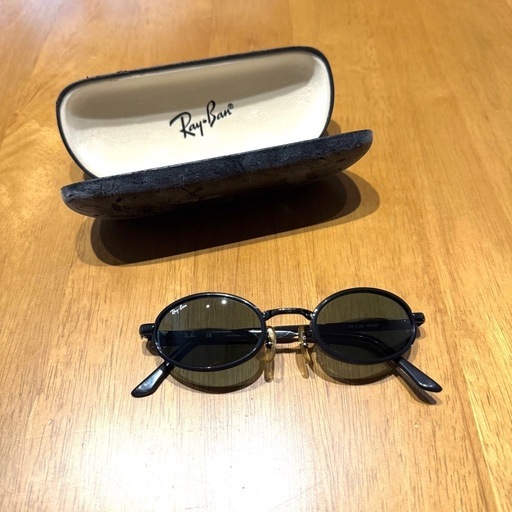 Ray-Ban RB3123 ボシュロム社 オーバル型サングラス グリーンレンズ Ray-Ban RB3123 ボシュロム社 オーバル型サングラス グリーン