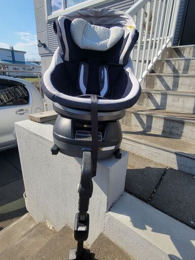 チャイルドシート　コンビ ISOFIX