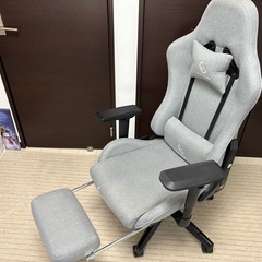 ゲーミングチェア、オフィスチェアの画像