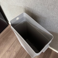 ダストボックスの画像