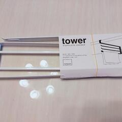 【ほぼ未使用】tower✨吊戸棚布巾ハンガーの画像