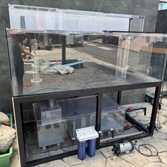 水槽　大型水槽　カンテツ水槽の画像