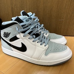 Nike Air Jordan 1 Mid "Ice Blue Nubuck" 28.5cmの画像