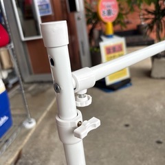 値下げしました！【ハンガーラック】【在庫2点】クリーニング済み【管理番号10208】町の画像