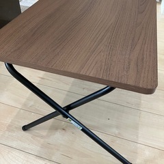 ほぼ新品★折りたたみセンターテーブルの画像