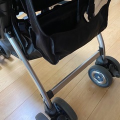 ベビーカー　　アップリカ　の画像