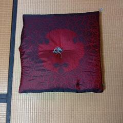座布団5枚　（未使用）の画像