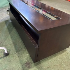 テレビボードの画像