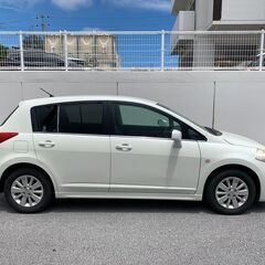 日産ティーダ　アクシス　ワンオーナー　８万キロの画像