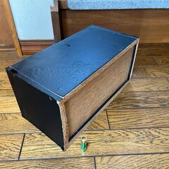 【無償でお譲りします】木製のCDラック（CDや書籍、小物類収納にどうぞ）の画像