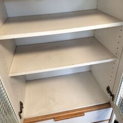 【8/3までの引取限定】食器棚の画像