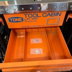 TONE 工具キャビネット🛠 鍵付き️🔒キャスター付き🛞ツールキャビンTC2001オレンジ🧡TONETOOLCABINトネ収納 の画像