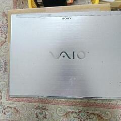 SONY VAIO ノートPC SVT111A11N の画像