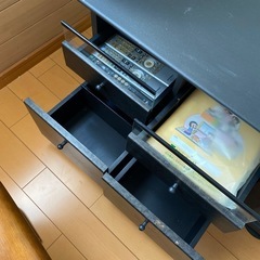 【8/9受付終了→近日処分予定】テレビ台の画像
