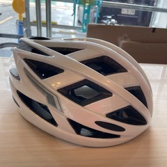【自転車】【ヘルメット】【管理番号10208s】の画像