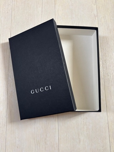 GUCCI 空箱　同サイズ4個セット GUCCI - 【グッチ】空箱4点セットの通販 by ZEN's shop｜グッチ