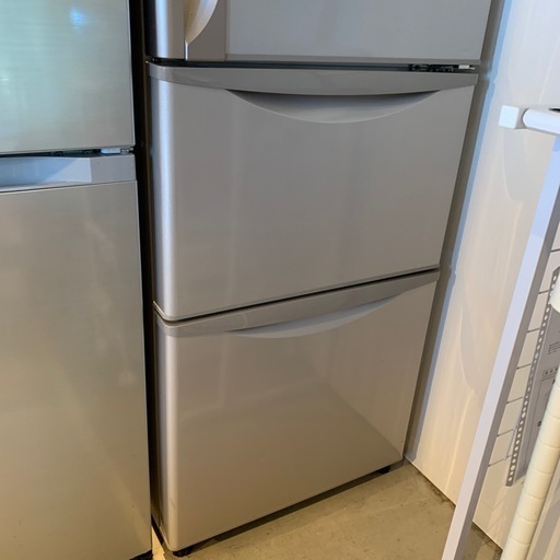 店舗、出張買取実施中☆HITACHI 日立 ノンフロン冷凍冷蔵庫 2016年製