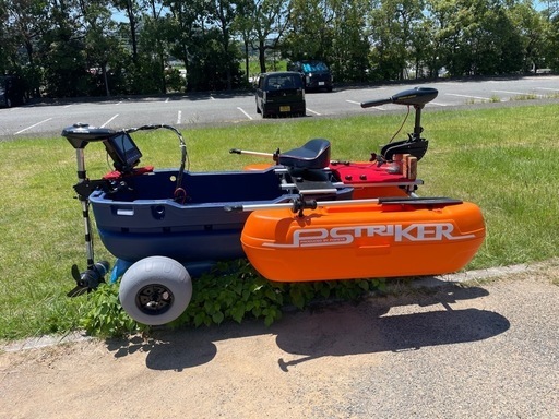 フロートボート　前後エレキモーター付属品多数