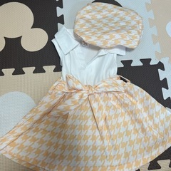 ベレー帽付きベビー服の画像