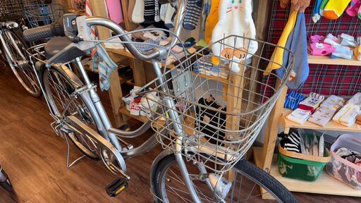 中古整備品 試乗できます 26インチオートライト、6段変速付き自転車