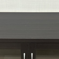 扉付き本棚、食器棚の画像