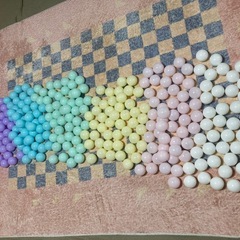 ボールプールのボール約280個の画像