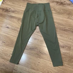 CALLA オリーブグリーン ヨガパンツ Lサイズの画像
