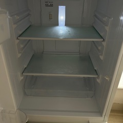 SHARP冷蔵庫の画像