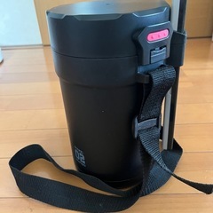 保温保冷　お弁当箱の画像