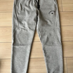 パーカー、パンツセットの画像