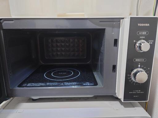 【美品】東芝　電子レンジ　ER-SM17　2024年製 ① Amazon | 東芝 ER-SM17 ホワイト [電子レンジ (17L)] | 東芝