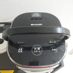 シャープ　KS-CF05B-B　マイコン炊飯器　3合炊き　ブラック系　炊飯器の画像