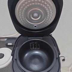 シャープ　KS-CF05B-B　マイコン炊飯器　3合炊き　ブラック系　炊飯器の画像