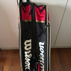 値下げウィルソンラケットバック6本用 の画像